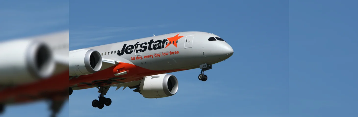 A Jetstar plane in take-off.